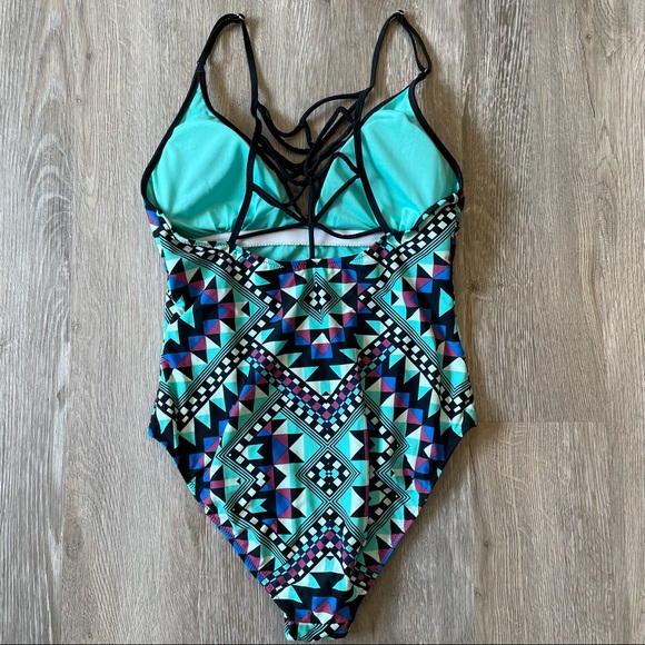 2/$20 PINK ENVELOPE Aztec Geometric Strappy One-Piece Swimsuit - Size L - Picture 5 of 11